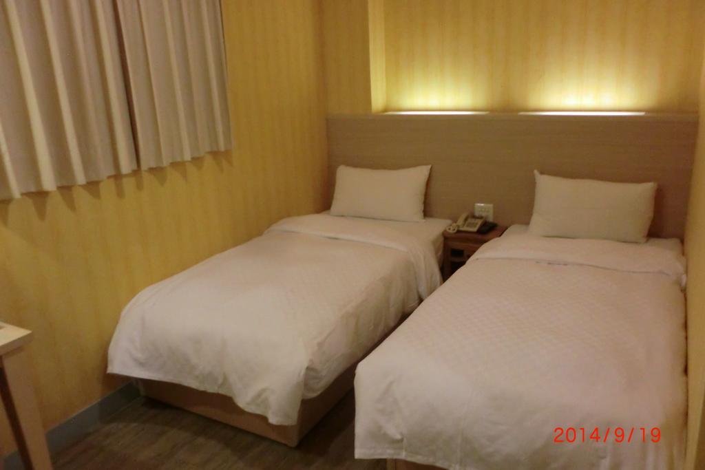 Hotel Skoal Каосюн Екстериор снимка