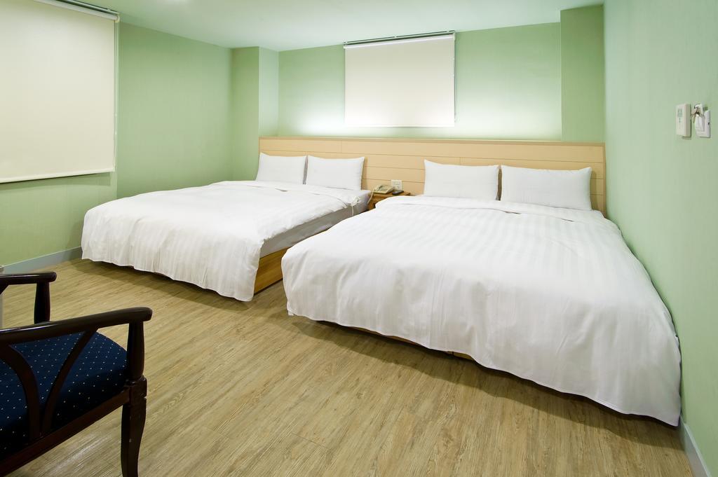 Hotel Skoal Каосюн Екстериор снимка