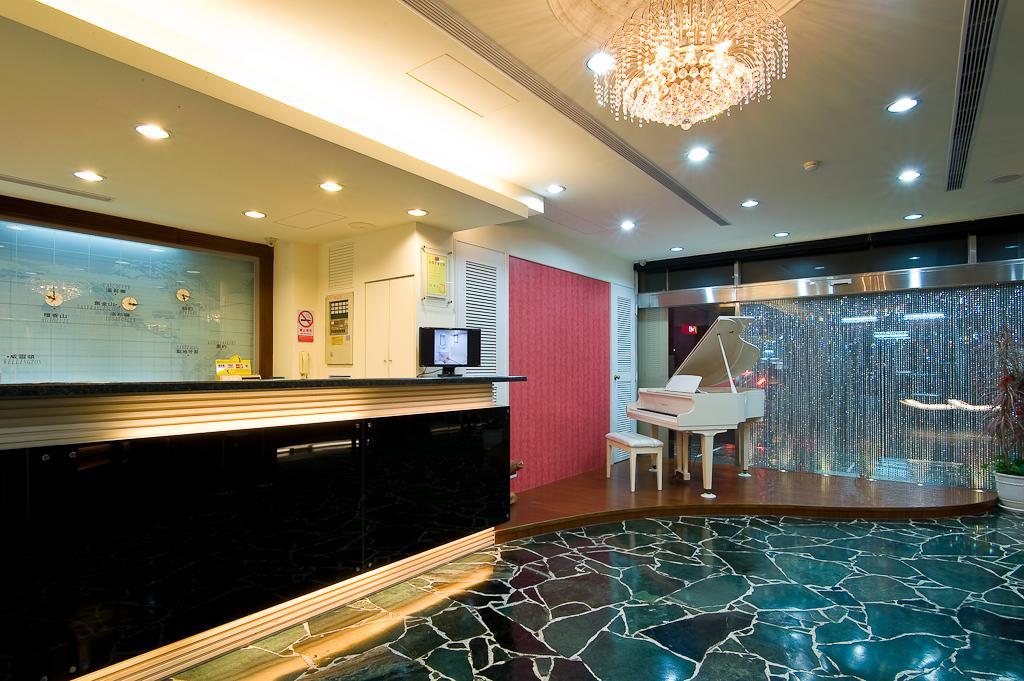 Hotel Skoal Каосюн Екстериор снимка
